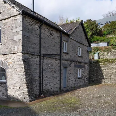 Ullswater Villa Near Sawrey Exterior photo